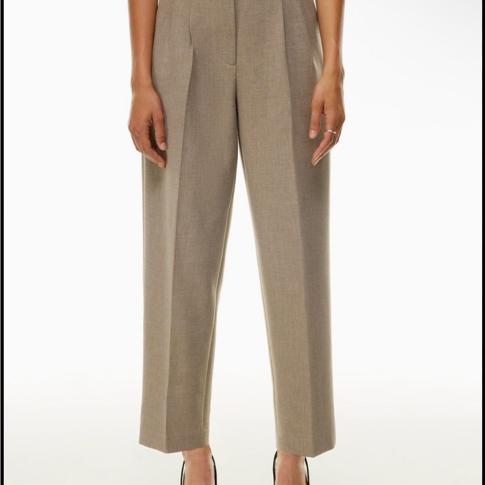 ARITZIA WILFRED TAILORED CARROT PANT